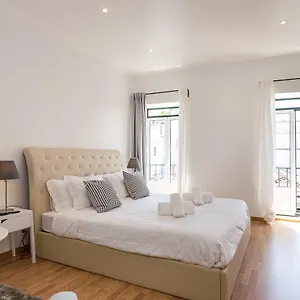 https://world-travelers.hotels-lisbon-portugal.com
